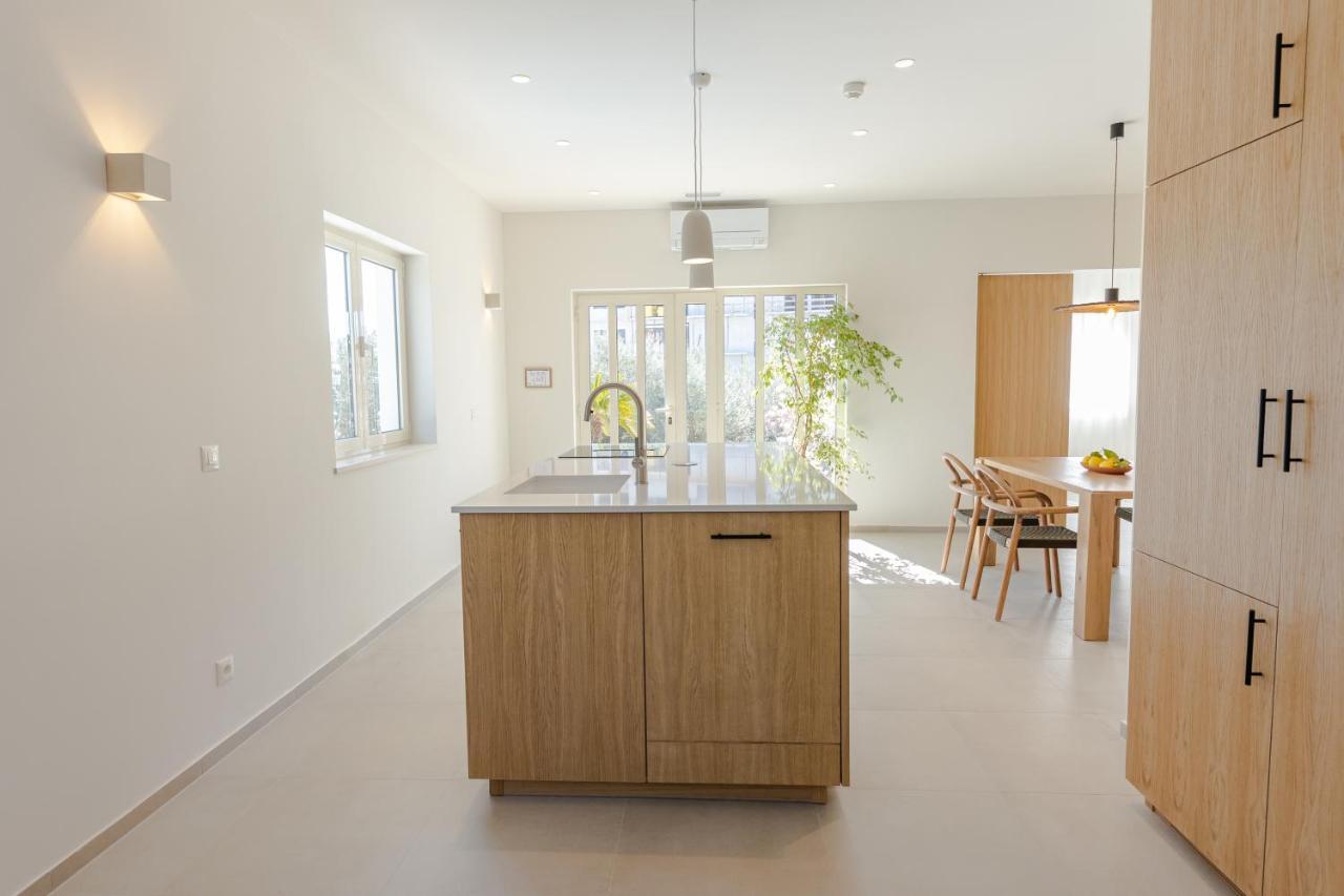 The Olive Poolhouse Appartement Split Buitenkant foto